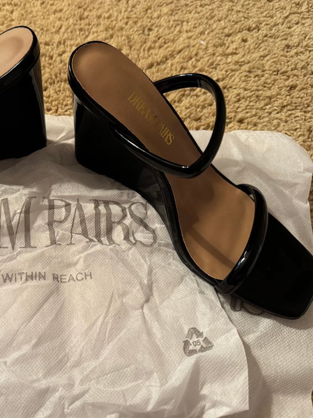 NEW NEVER WORN -BLACK PATEN LEATHER WEDGE SANDAL!!